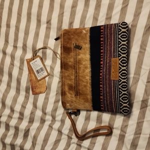 Sixtease Boho Clutch